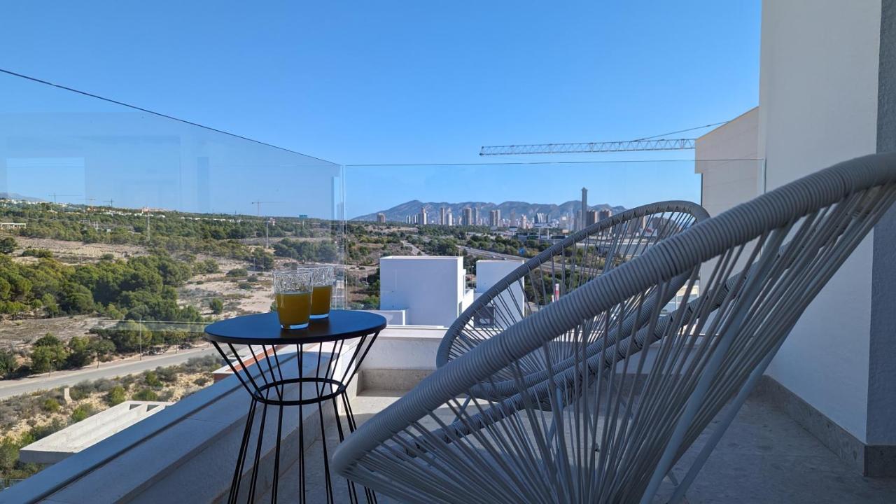 フィネストラットPanoramic Pool & Mountains Houseアパートメント エクステリア 写真